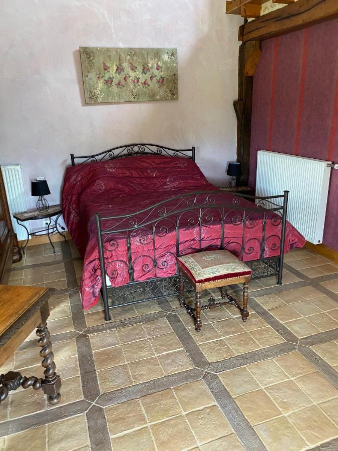 מלון Saint-Victor-de-Morestel Le Domaine De Tizo מראה חיצוני תמונה